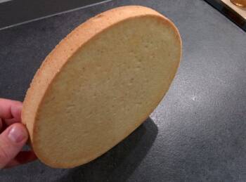 pâte sucrée correctement foncée et cuite