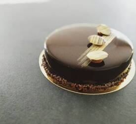 Entremet chocolat et café doux