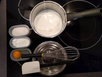 Préparer les ingrédients et le matériel pour réaliser la crème pâtissière