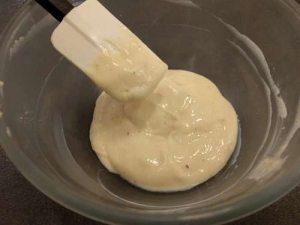 Crème pâtissière terminée : elle doit être lisse et onctueuse