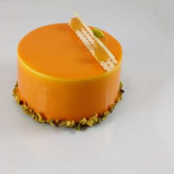 Entremet pêches et notes citronnées - Cuisine et patisserie