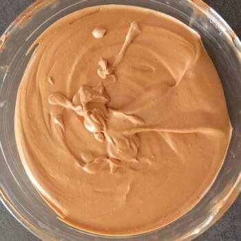 Mousse Cappuccino (chocolat au lait & pointe de café)