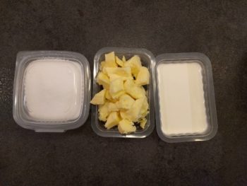 Préparer tous les ingrédients pour le caramel beurre salé