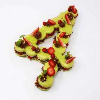 Recette du number cake macaron fraise pistache