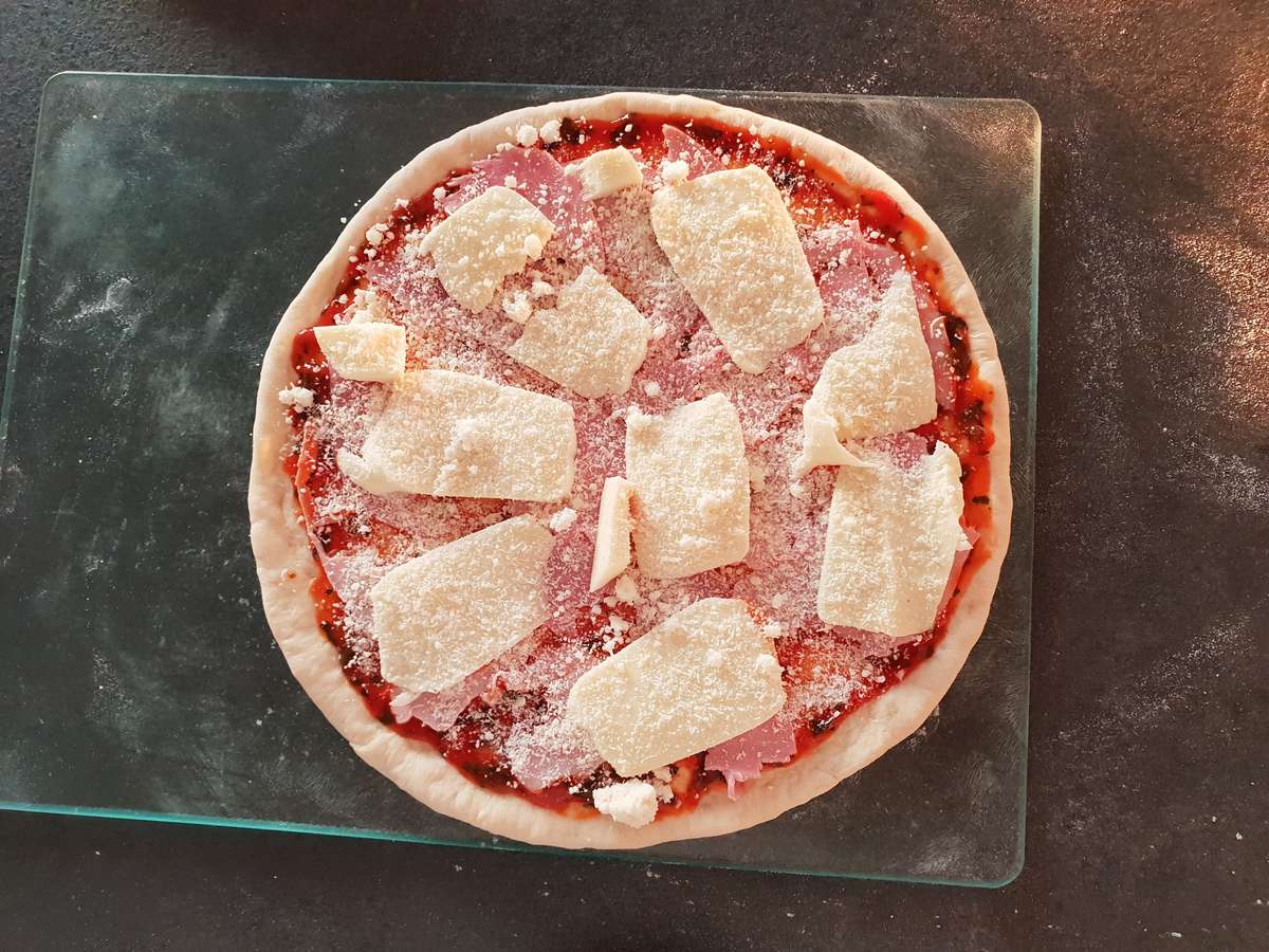 Recette Pâte à Pizza (Croustillante & Moelleuse) — maPatisserie.fr