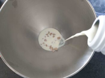 Verser le lait