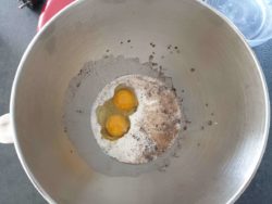 Ajouter les œufs