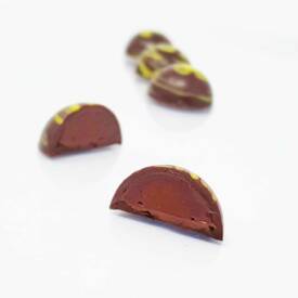 Chocolat fourré à la ganache Kalamansi