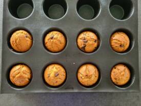 Muffins cuits, laisser refroidir et démouler