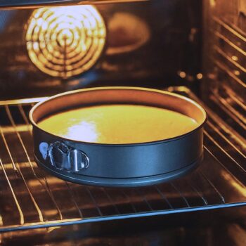 Le gâteau à l'ananas caramélisé par au four !
