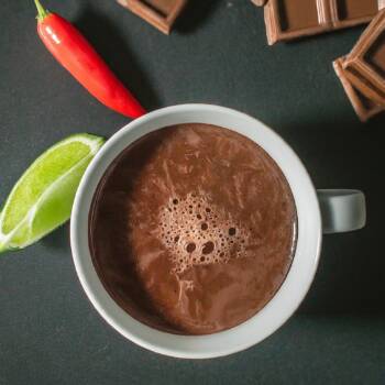 Chocolat chaud au citron vert et piment
