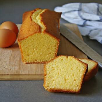 Recette Quatre Quarts Moelleux et Inratable