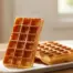 gaufre maison encore chaude sur grille