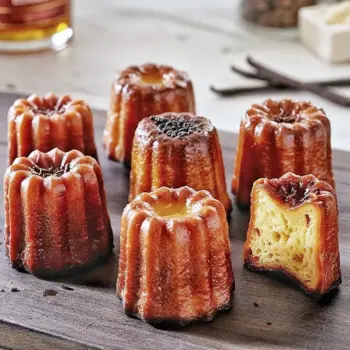 Cannelés Vordelais avec un intérieur moelleux