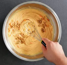 Carrot Cake – mélange secs et appareil