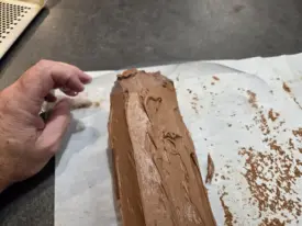 Effet lissé avec un rhodoïd qui glissera le long de la bûche