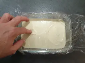 Filmer au contact et laisse refroidir