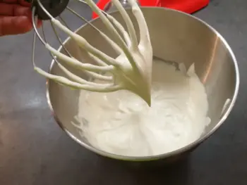 Attention à ne pas trop monter la ganache montée